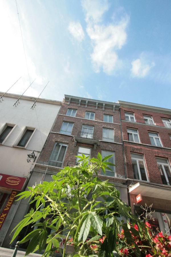 Amosa Liege City Centre Apart Regence 10 المظهر الخارجي الصورة